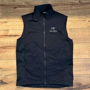 Arcteryx (Arc’teryx) Atom LT vest (size small)